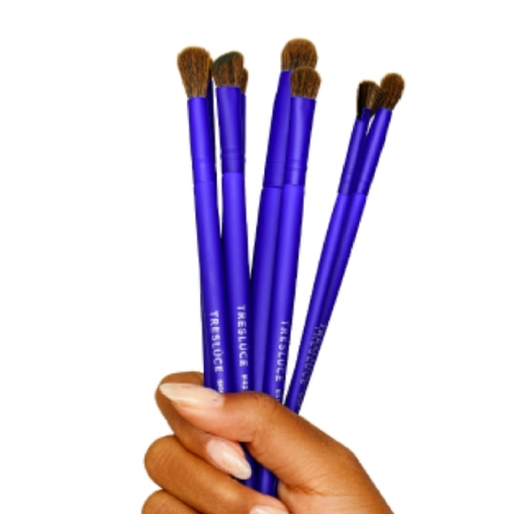 TRESLรCE BEAUTY Like An Artista 8-Piece Eye Brush Set - Picture 1 of 6